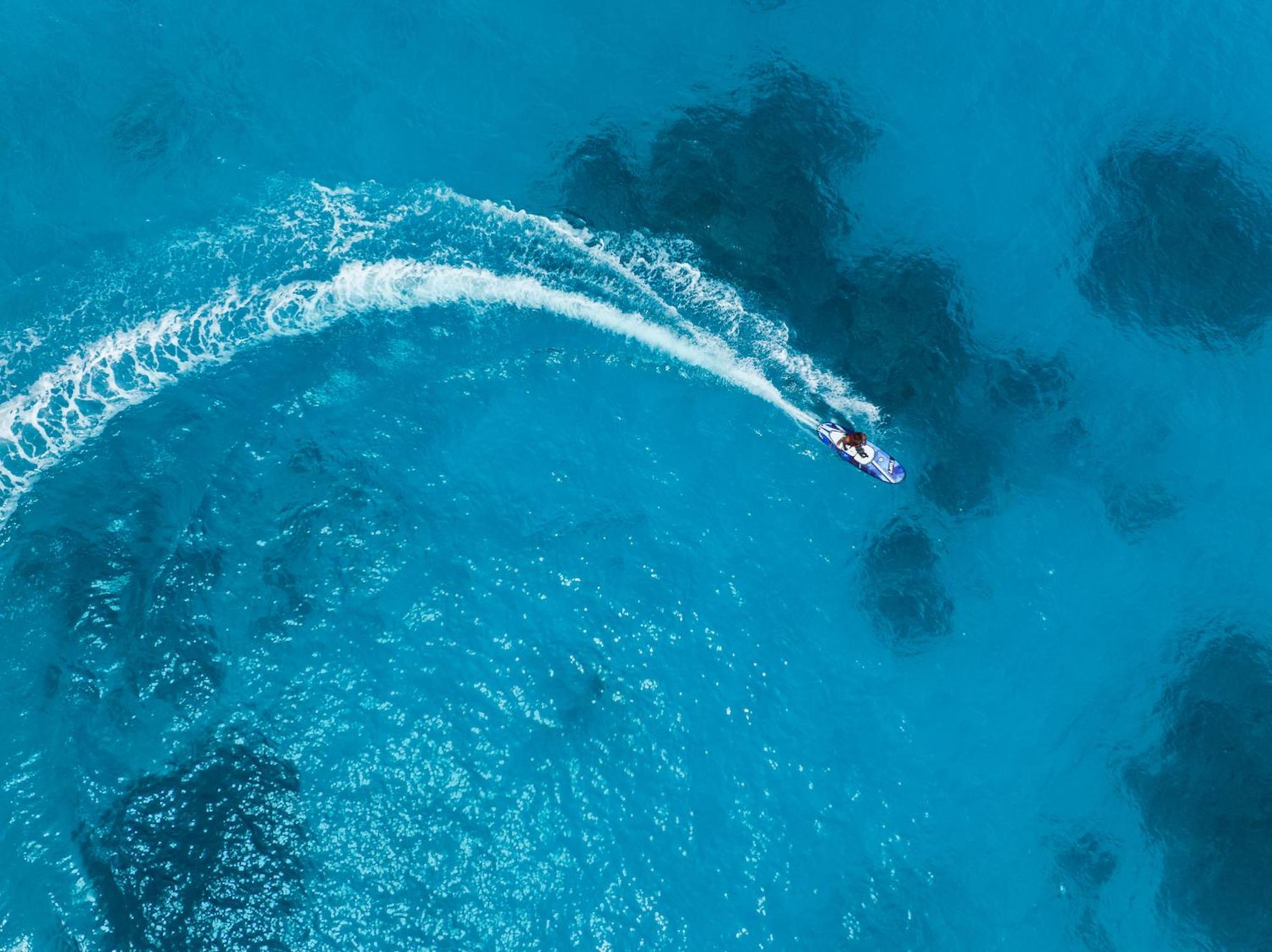 Avani Plus Fares Maldives Resort - 50 Percent Off On Seaplane Transfer For Minimum Stay Of 3 Nights And More For Stays Until 31 October 2025 Kendhoo Εξωτερικό φωτογραφία